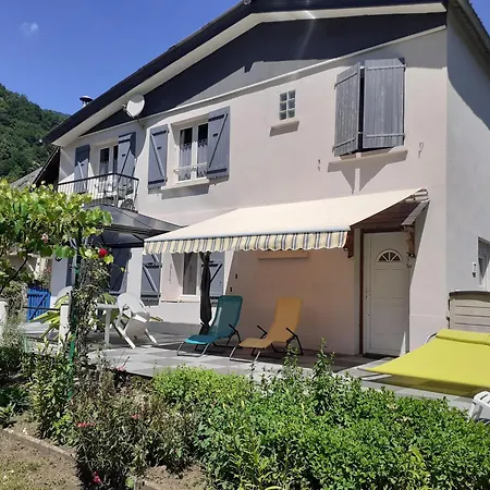 La Maison Blanche Privatunterkunft Ustou